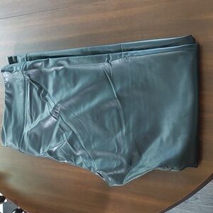 Faux leather 2x pants NWT